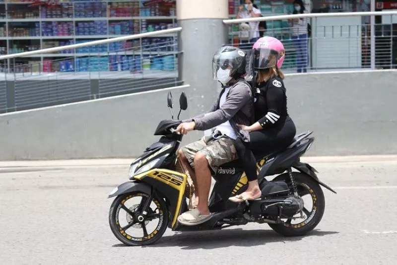 Motorcycle Barriers Not Required for Riders living in the Same House Motorcycle Barriers Not Required