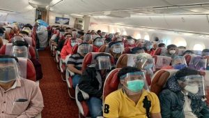 Some Airlines Require Face Shields – It's Mandator