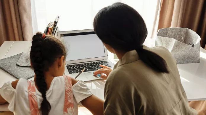 The DepEd Plans to Hire Retired and Displaced Teachers as Tutors Hire Retired or Displaced Teachers